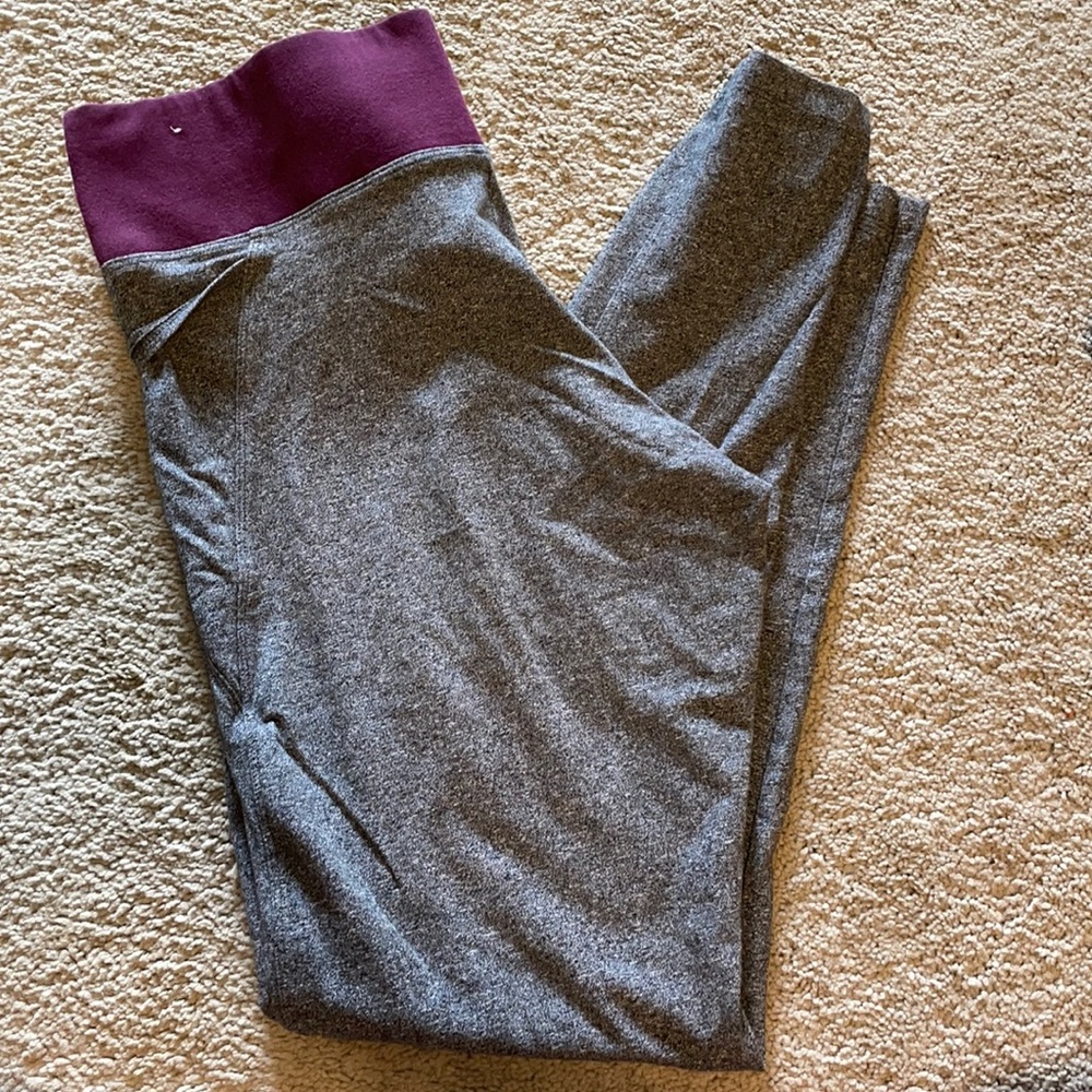 Pink leggings